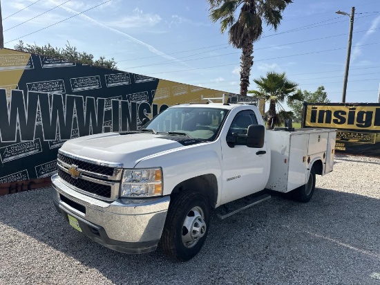 2013 Chevy 3500HD Utility Truck W/t R/k