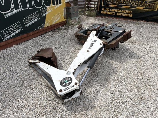 Bobcat 8709 Backhoe Attachment