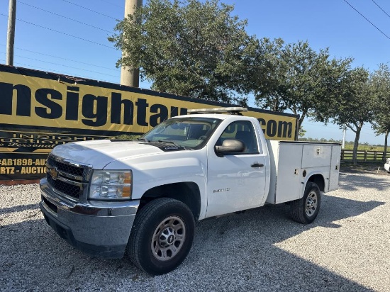 2013 Chevy 3500HD Utility Truck W/t R/k