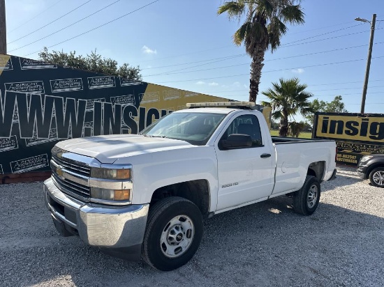 2015 Chevy 2500HD Truck W/t R/k