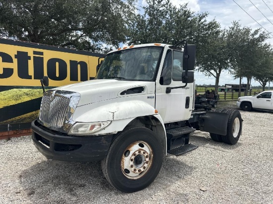 2008 International 4300 Day Cab W/t W/k