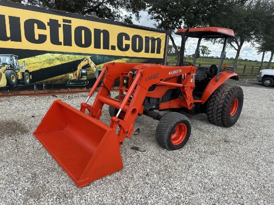 Kubota M6040F Tractor R/k