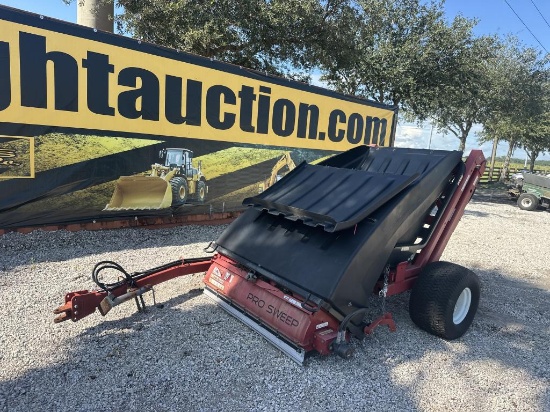 Toro Pro Sweep 5200 Pull-behind Turf Sweeper