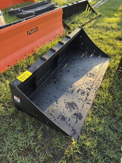 Unused Pabreak 72 Inch Smooth Bucket