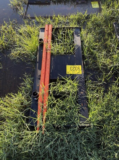 Unused Pabreak Hay Spear