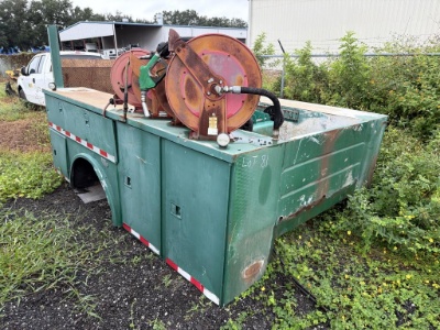 Reading 10ft Utility Body W/Lift Gate