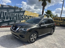 2017 Nissan Pathfinder SUV W/t R/k