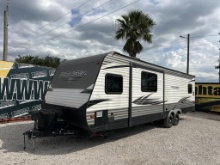2019 Pioneer Rg28 33ft Travel Trailer W/t