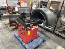 HUNTER DSP9000 WHEEL BALANCER