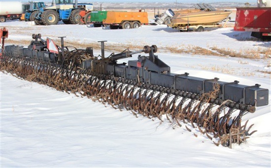 1990 Yetter 30’ Folding Rotary Hoe