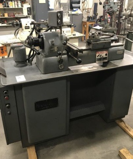 Hardinge DSM 59, Metal Lathe.