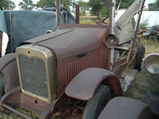 Late 20's Int. Truck