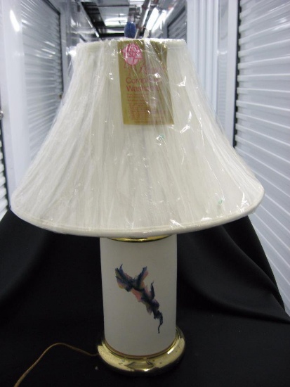 Porcelain lamp with shade item 217