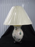 Porcelain lamp with shade item 267