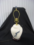 Porcelain lamp item 284