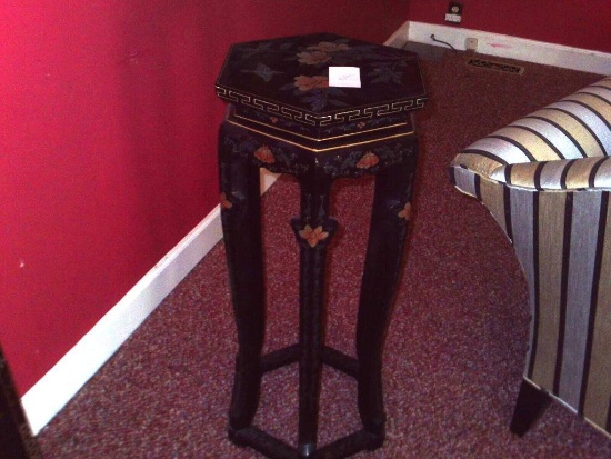 Oriental Table Stand