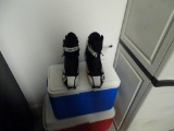 Men's size 10 Saloman Ski boots-never used