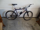 Trek Mountain XL 850, seat has worn spot, 6061 T6