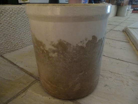 Crock-5 GAL, minor crack, Brystol w/ aging