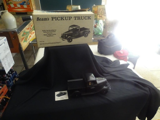 Beam's 1935 Ford V-8 Pickup Truck Decanter-Porcelain