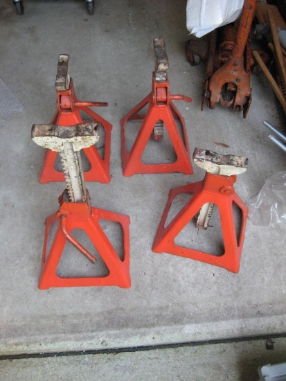 4-5 Ton Bottleneck Jacks (vehicle stands)