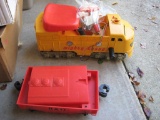 Vintage Mighty Casey-ride on train-battery operated w/ flat car (B&O) and track