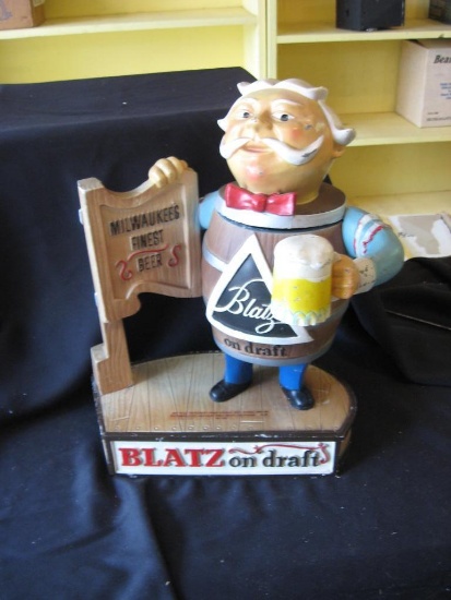 Blatz Man!-Cast iron (has few chips): Blatz Brewing, Madison, Wisconsin, BO-363
