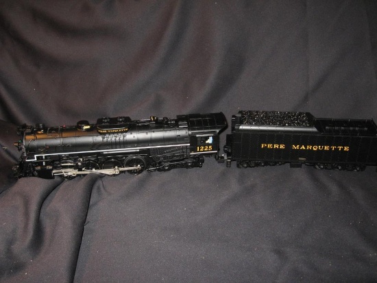 Pere Marquette 2-8-4 Steam Locomotive & Tender, 6-11146-Like New! in Original Packaging