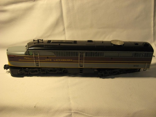 Erie Lackawanna PA-1A-A Set, 6-18116 and Erie Lackawanna F3 B Diesel Locomotive Powered, 6-24538