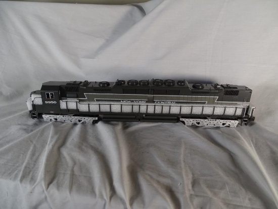 NYC "Lightning Stripe" DD35A #9950 Diesel Locomotive, 6-28369. New! In original shipping box.