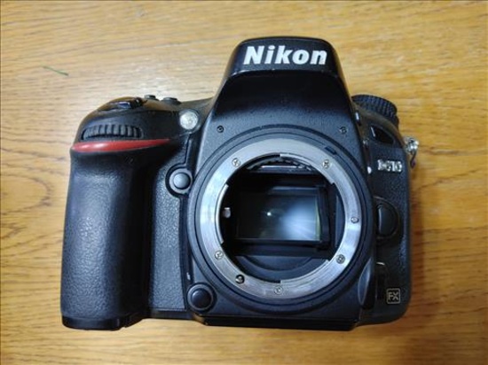 Nikon D610 DSLR Camera-Autofocus-Like New!
