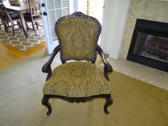 Large Queen Anne style side chair-gold /brown tones