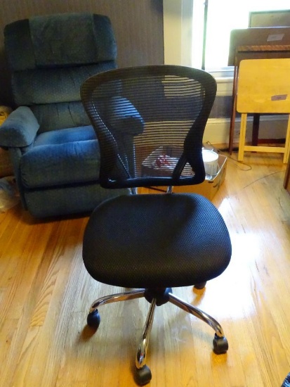 Rolling Desk Chair