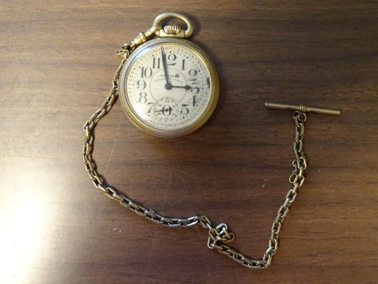 Vintage Waltham 23 Jewel Vanguard Pocket Watch, 1940