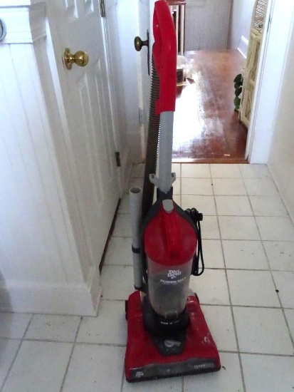 Dirt Devil Power Max Vacuum