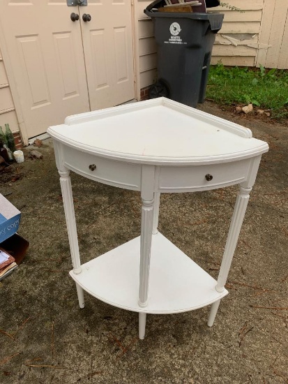 White corner table; bottom legs can be removed along with shelf to make shorter