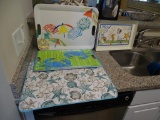 3 colorful beach trays and drying mat