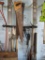2 Chainsaws elec., 3 hand saws, chainsaw chains, chainsaw bars