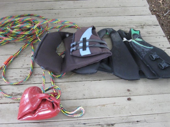Rope for Tubing, 2 life jackets and body surfboard