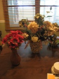 2 Vases of artificial flowers