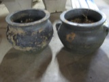 2 Heavy planters