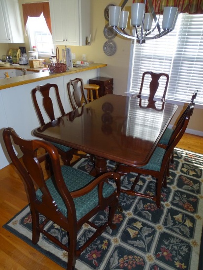 Solid Wood Table and 6 Chairs-green upholstered bottom. 63"L x 42" W x 30"T