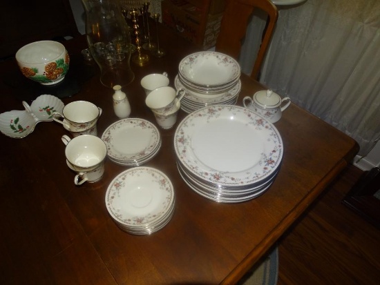Noritake Ivory Porcelain China-Adagio-9 Dinner Plates,7 Cups, 6 Saucers, 4 Bread/Butter, Sugar Dish