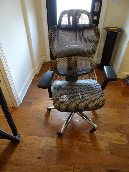 Adjustable Mesh Desk Chair