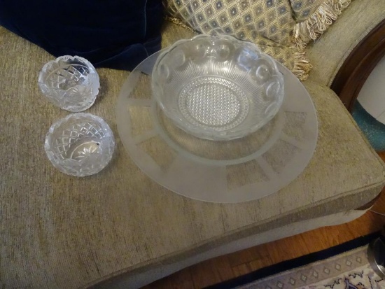 Glass Platter with Bowl and 2 votive candle holders