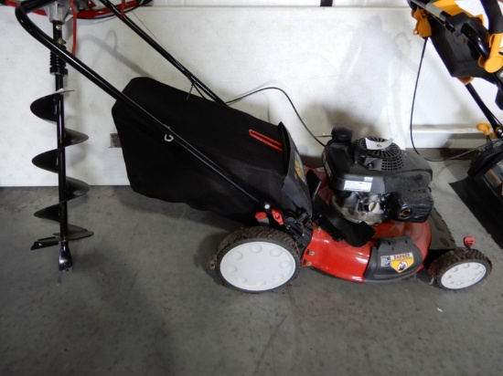 RED PUSH MOWER