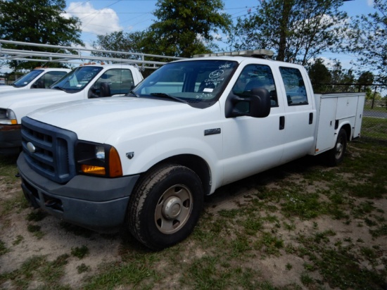 2006 FORD F-350 CC UTILITY