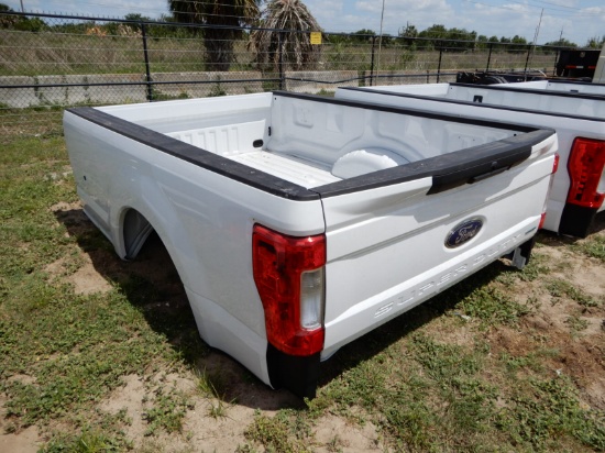 2018 FORD 8' PICKUP BED W/TAILGATE & BUMPER