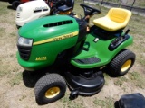 JOHN DEERE LA110 RIDING MOWER