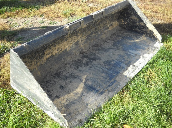 Skid Steer 80” Material Bucket w/ Bolt on Bit